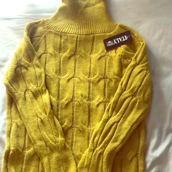 Cotton Mustard Yellow Turtle Neck - Picture 1 of 2